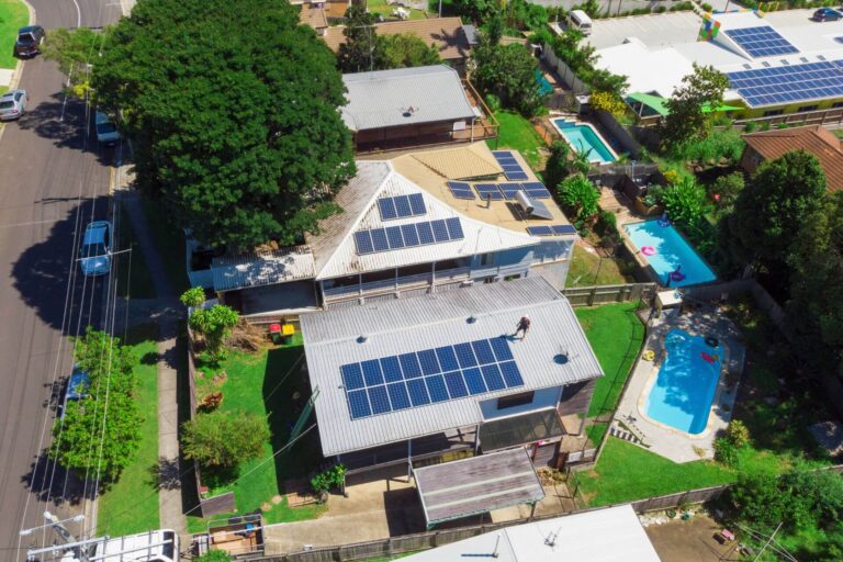 Utilizing solar panels for reduced Airbnb expenses